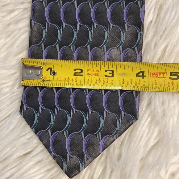 Ermenegildo Zegna Man Tie excellent condition please see all photos of the tie - Picture 8 of 11